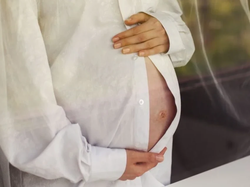 Olej z&nbsp;wiesiołka dla kobiet przed&nbsp;porodem, w&nbsp;ciąży i&nbsp;po&nbsp;porodzie