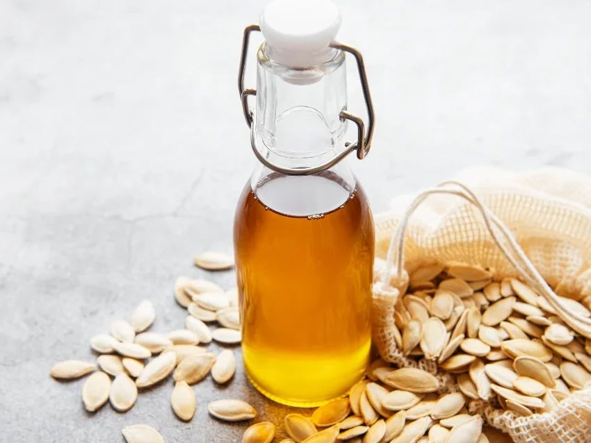 Olej z&nbsp;pestek dyni jako źródło cennych składników