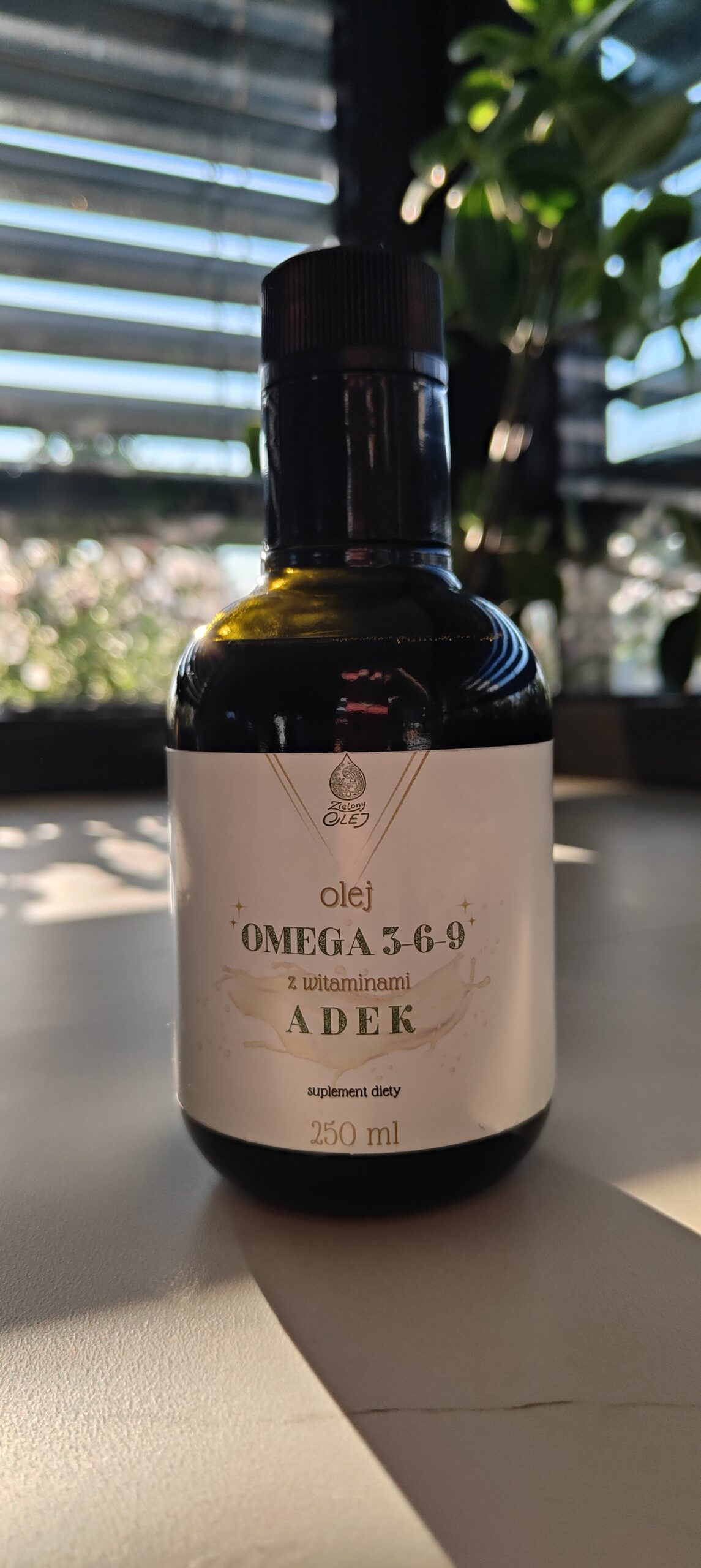 Olej Omega 3-6-9 z witaminami ADEK - obrazek 3